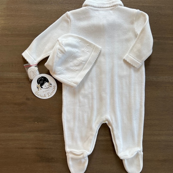 New Sarah Louise Baby Infant Newborn White Sweater Footie with Bonnet - Picture 5 of 5